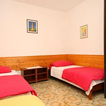 Lavdara 433b Apartmán