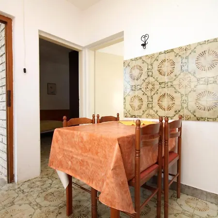 Apartmán Lavdara 433b *